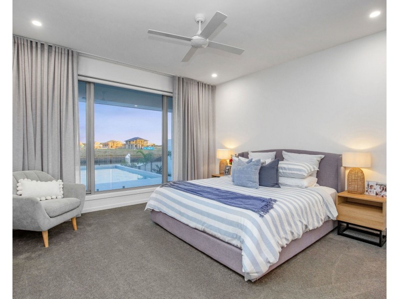 6 Frangipani Place, Jacobs Well QLD 4208