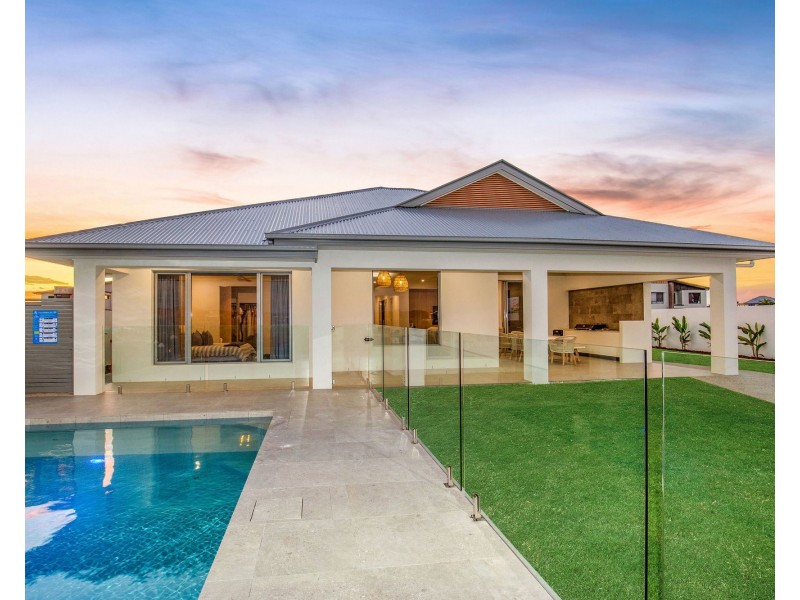 6 Frangipani Place, Jacobs Well QLD 4208