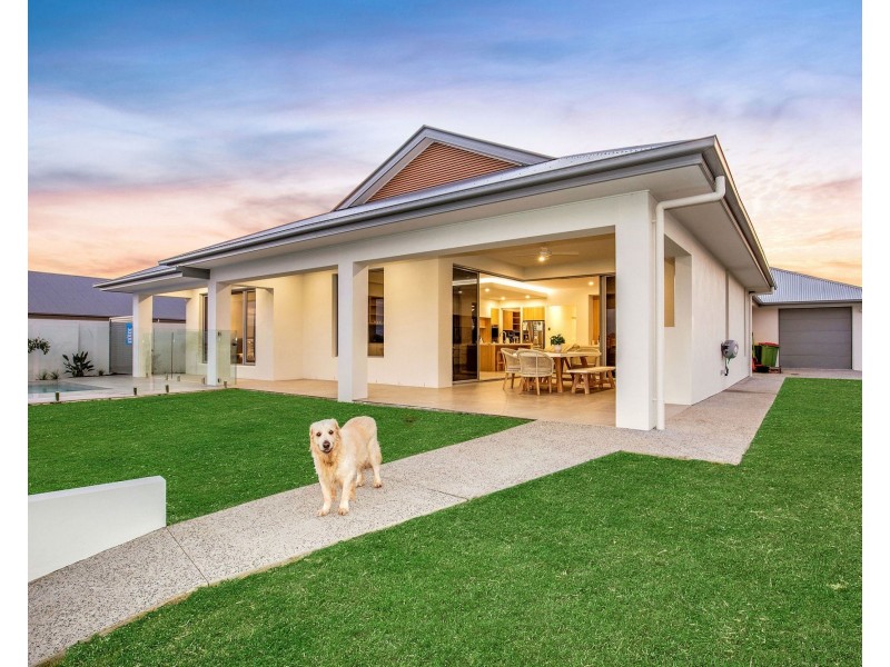 6 Frangipani Place, Jacobs Well QLD 4208