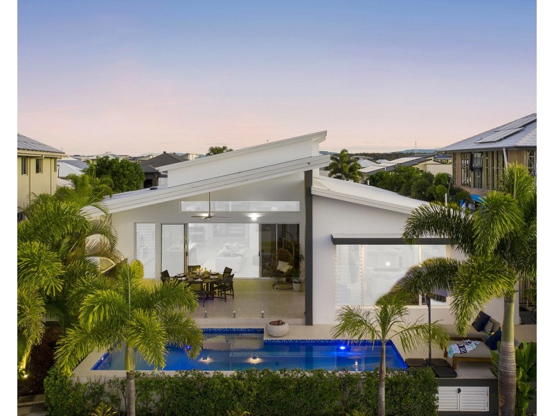 5 Sundown Place, Jacobs Well QLD 4208