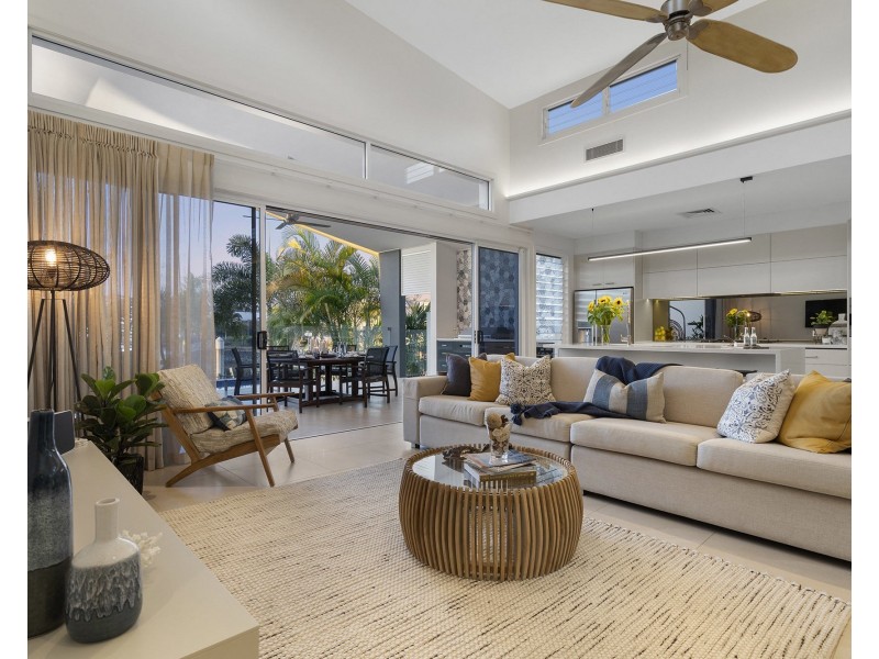 5 Sundown Place, Jacobs Well QLD 4208