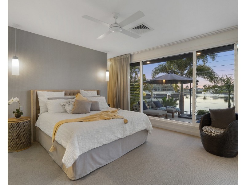 5 Sundown Place, Jacobs Well QLD 4208