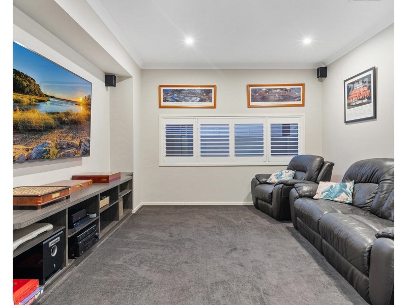 19 Sunset Place, Jacobs Well QLD 4208