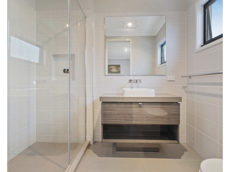 19 Sunset Place, Jacobs Well QLD 4208