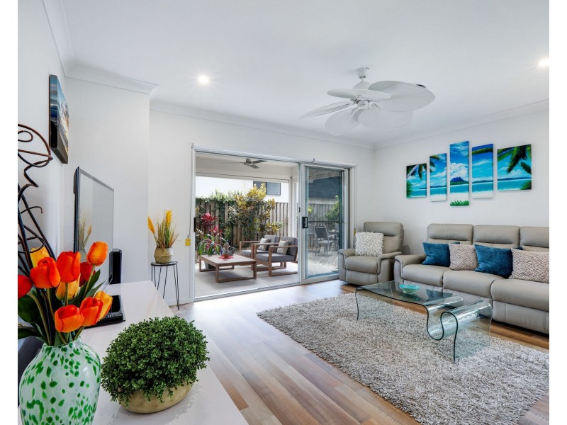 111 Melville Drive, Pimpama QLD 4209