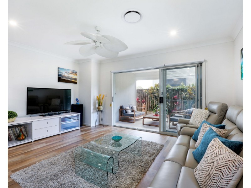 111 Melville Drive, Pimpama QLD 4209