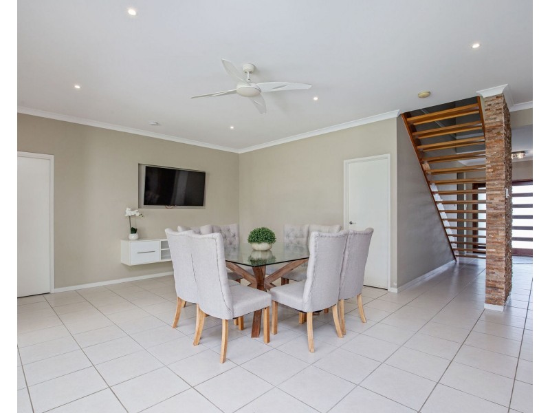 38 Marina Parade, Jacobs Well QLD 4208