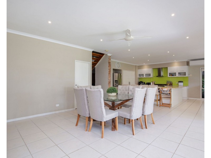 38 Marina Parade, Jacobs Well QLD 4208