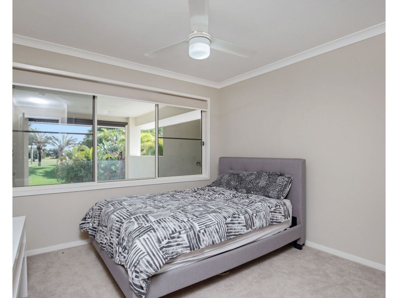 38 Marina Parade, Jacobs Well QLD 4208