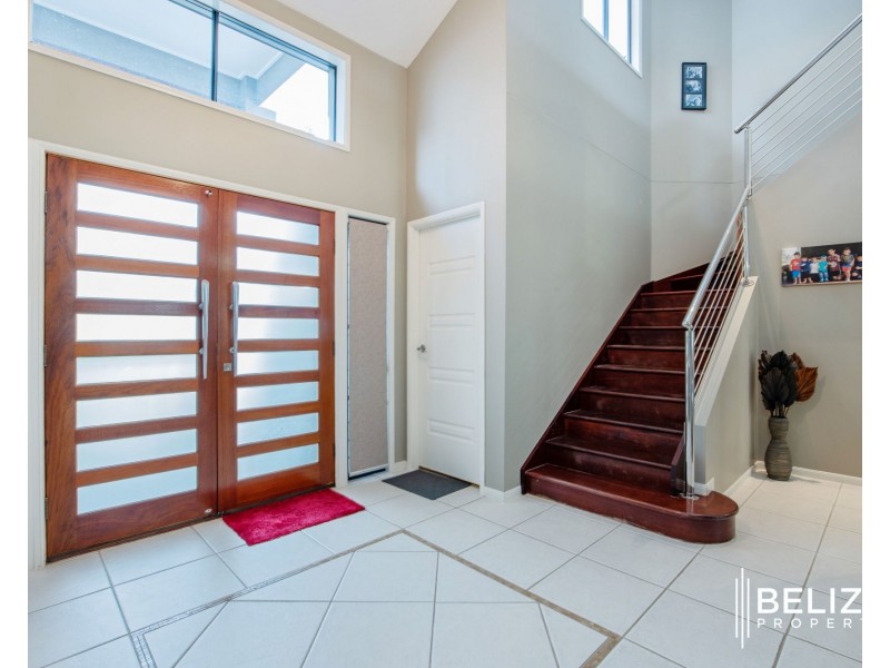 1 Peachester Close, Ormeau QLD 4208