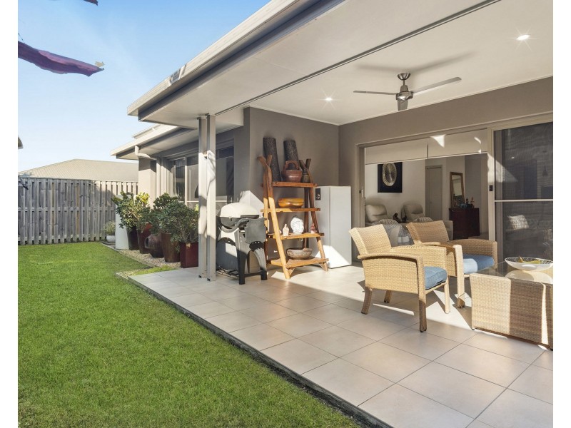 25 Melville Drive, Pimpama QLD 4209