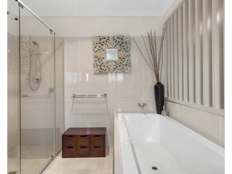 25 Melville Drive, Pimpama QLD 4209