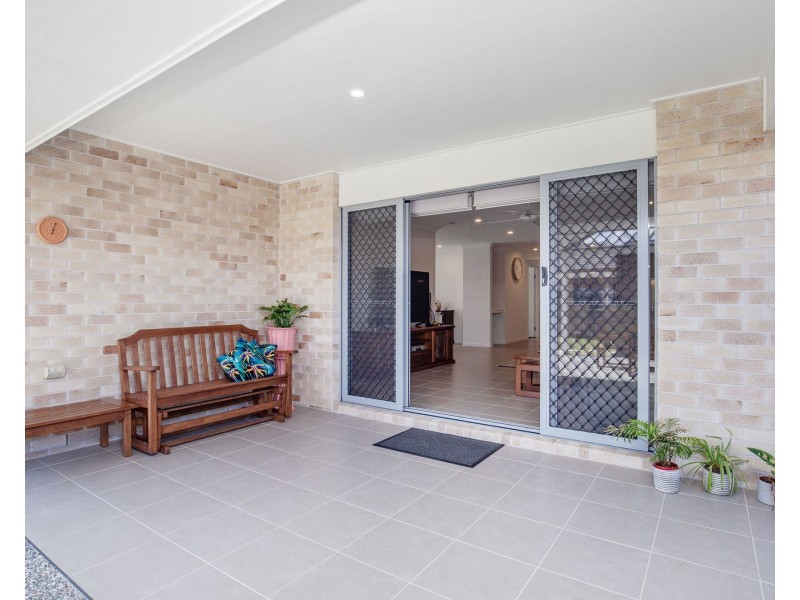 5 Helmore Road, Jacobs Well QLD 4208