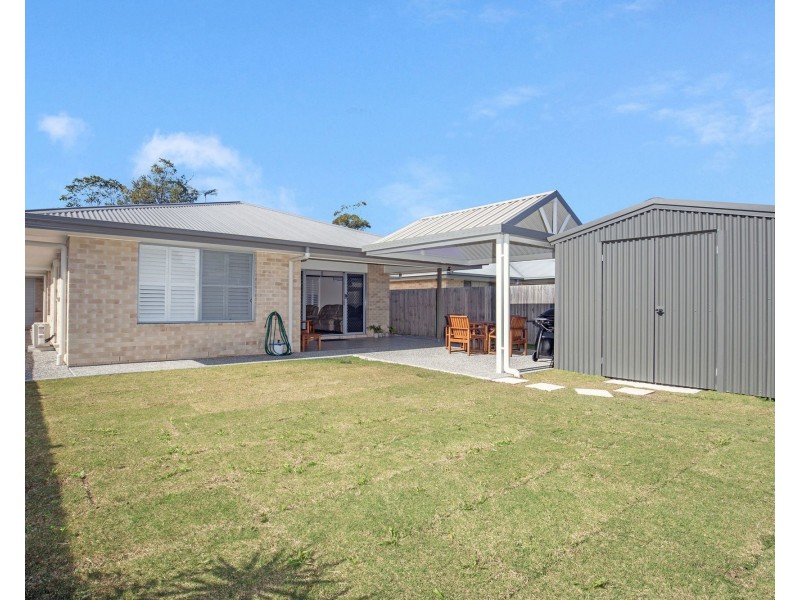 5 Helmore Road, Jacobs Well QLD 4208
