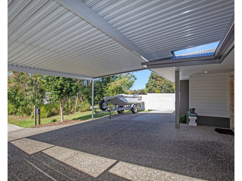 5 Helmore Road, Jacobs Well QLD 4208