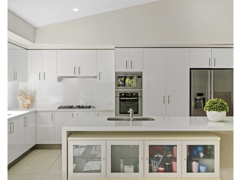 18 Bunderoo Circuit, Pimpama QLD 4209
