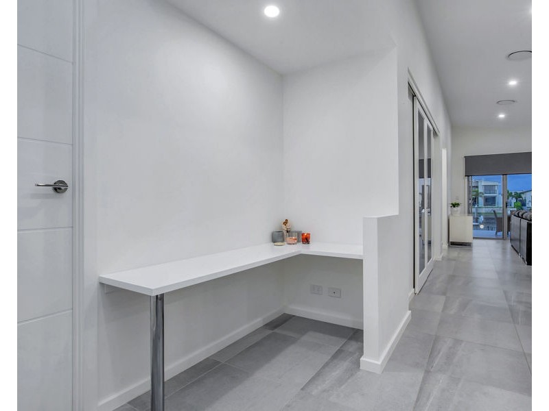 22 Paradise Parade, Jacobs Well QLD 4208