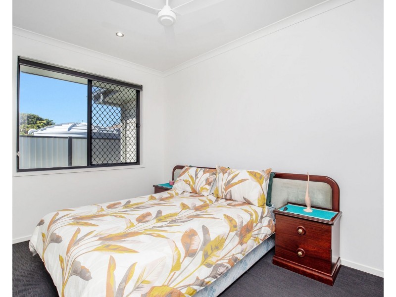 2 Johnathon Close, Jacobs Well QLD 4208