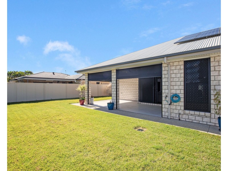 2 Johnathon Close, Jacobs Well QLD 4208