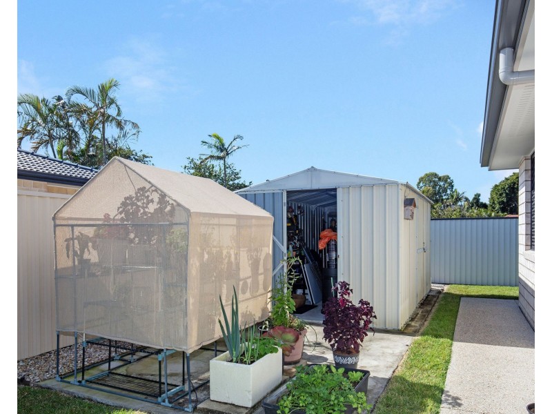 2 Johnathon Close, Jacobs Well QLD 4208