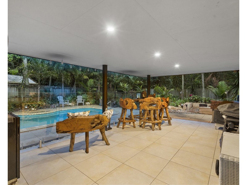 7 Greenfinch Court, Jacobs Well QLD 4208