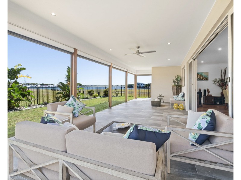 48 Marina Parade, Jacobs Well QLD 4208