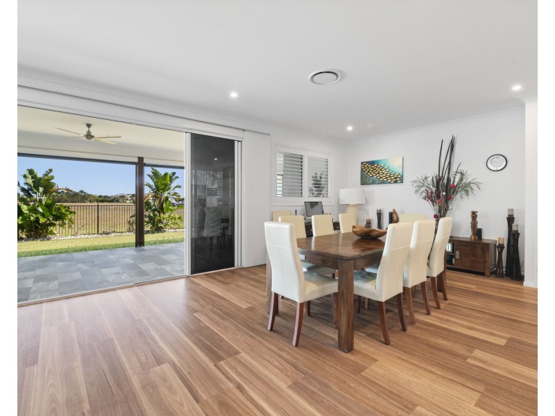 48 Marina Parade, Jacobs Well QLD 4208
