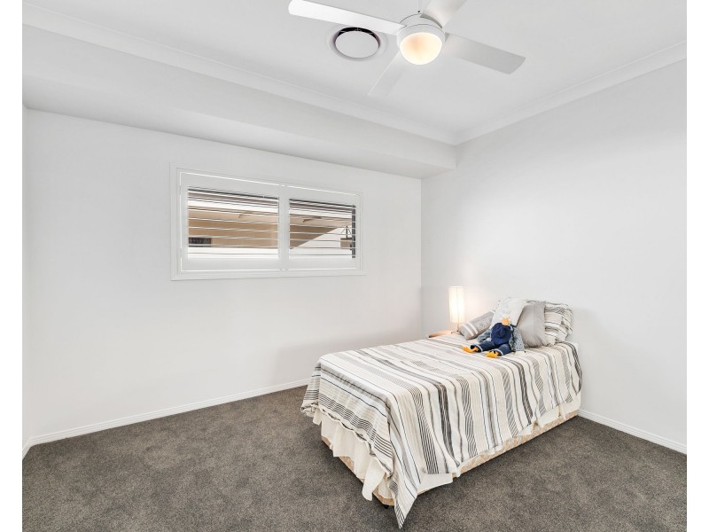 48 Marina Parade, Jacobs Well QLD 4208