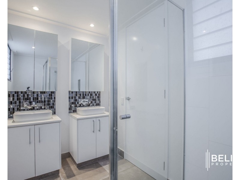 54 Moreton Drive, Jacobs Well QLD 4208