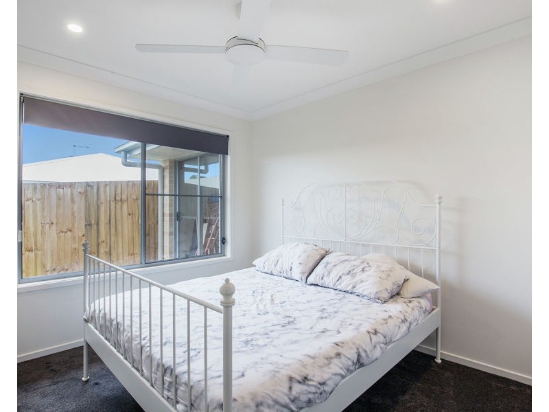 32 Bayside Ave, Jacobs Well QLD 4208