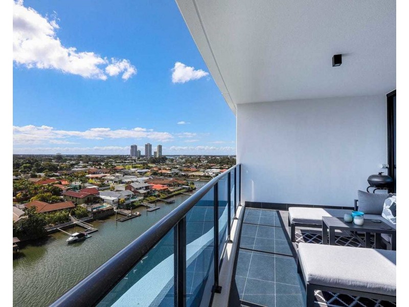 5802/5 Harbourside Court, Biggera Waters QLD 4216