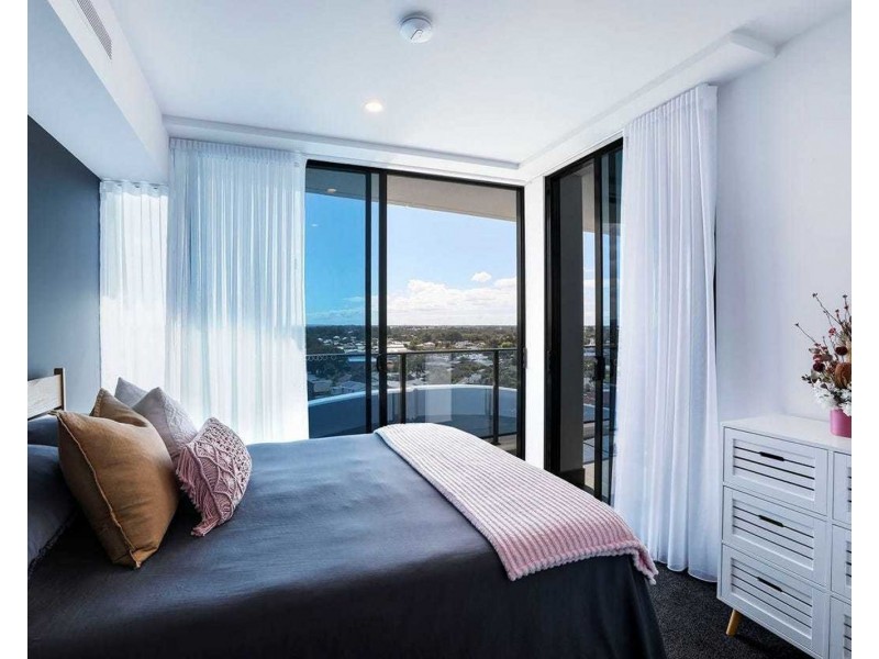 5802/5 Harbourside Court, Biggera Waters QLD 4216