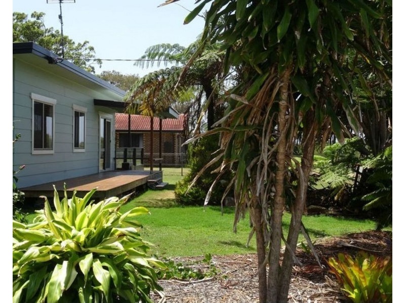 2 Ibis Parade, Jacobs Well QLD 4208