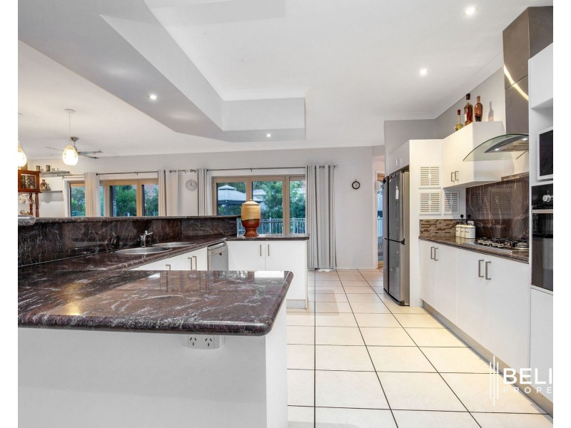 23 Samuel Court, Jacobs Well QLD 4208