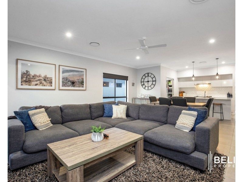 11 Moreton Drive, Jacobs Well QLD 4208