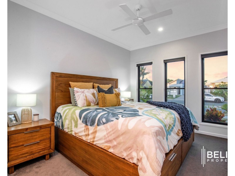11 Moreton Drive, Jacobs Well QLD 4208