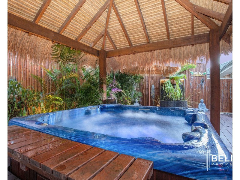 8 Heron Place, Jacobs Well QLD 4208