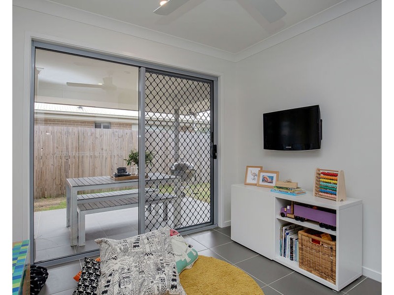 26 Bayside Avenue, Jacobs Well QLD 4208