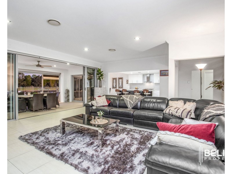 71 Marina Parade, Jacobs Well QLD 4208