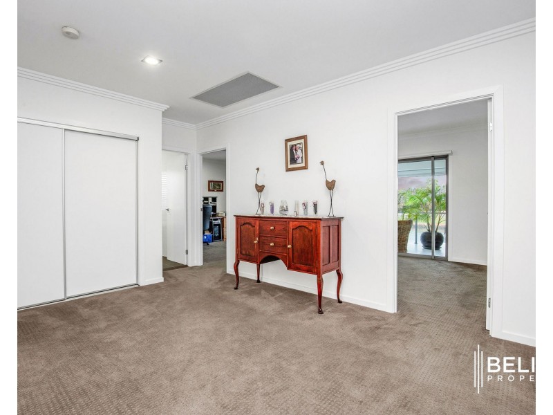 71 Marina Parade, Jacobs Well QLD 4208