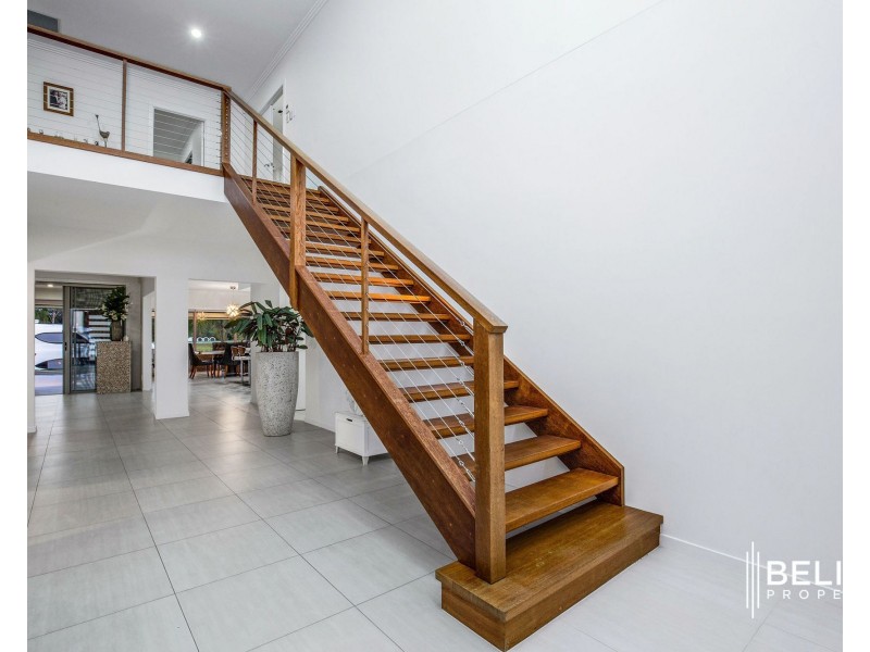 71 Marina Parade, Jacobs Well QLD 4208