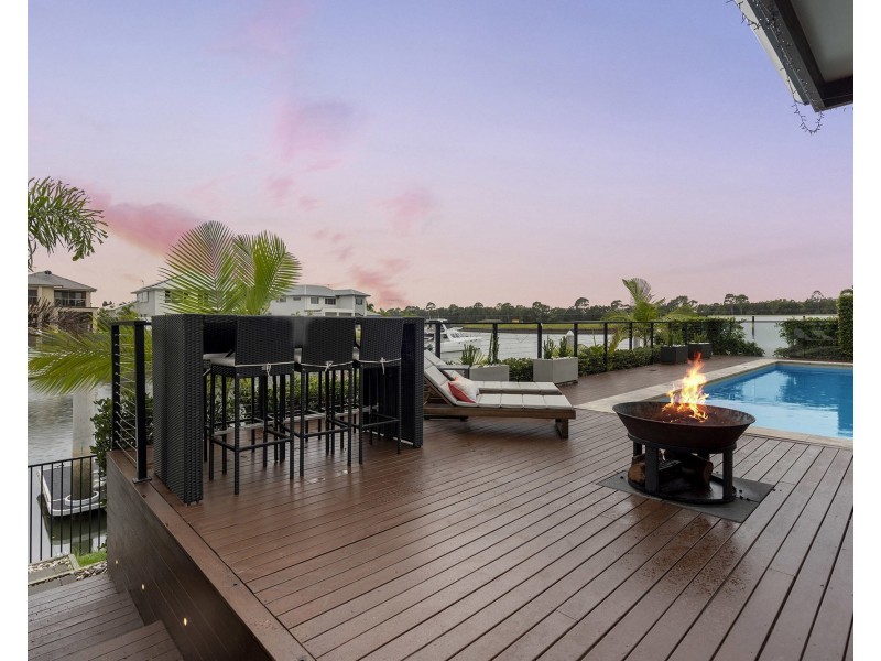 40 Poinciana Place, Jacobs Well QLD 4208