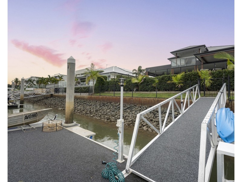 40 Poinciana Place, Jacobs Well QLD 4208