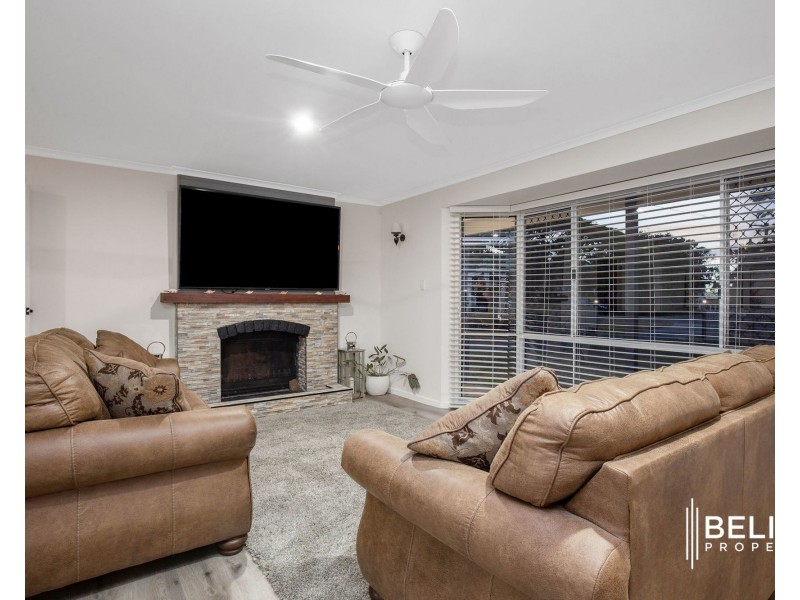 34 Pelican Parade, Jacobs Well QLD 4208