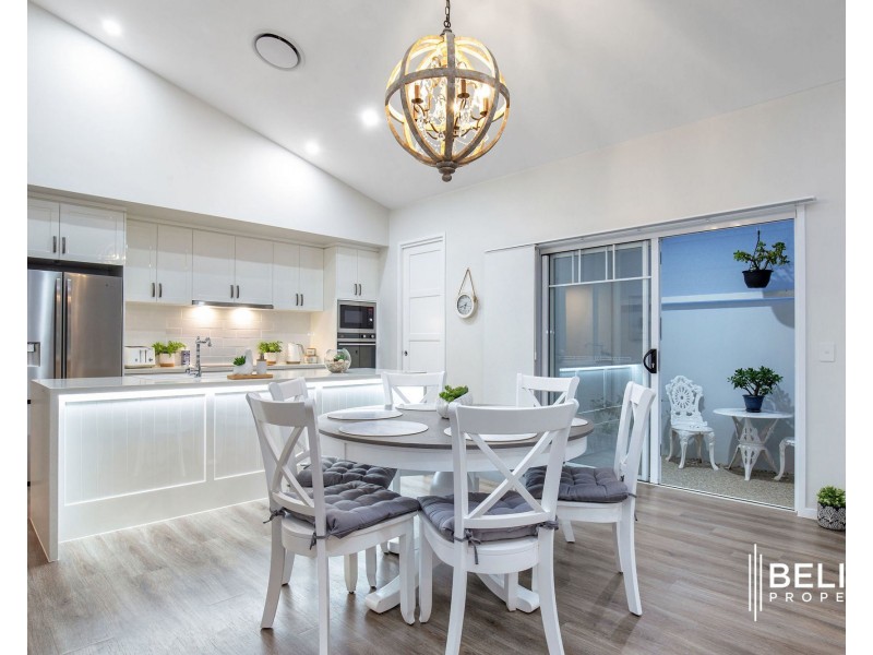 15 Moreton Drive, Jacobs Well QLD 4208