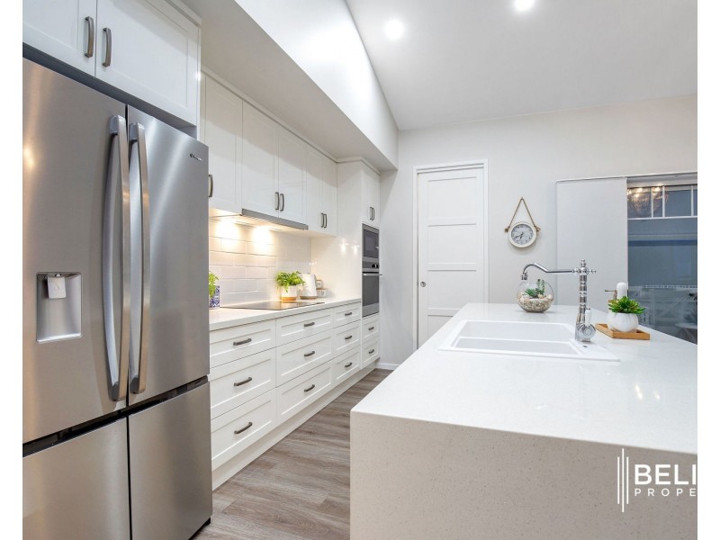 15 Moreton Drive, Jacobs Well QLD 4208