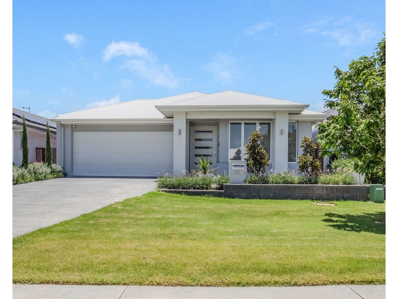 147 Gainsborough Drive, Pimpama QLD 4209