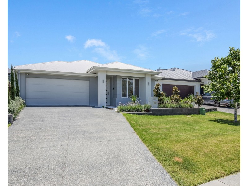 147 Gainsborough Drive, Pimpama QLD 4209