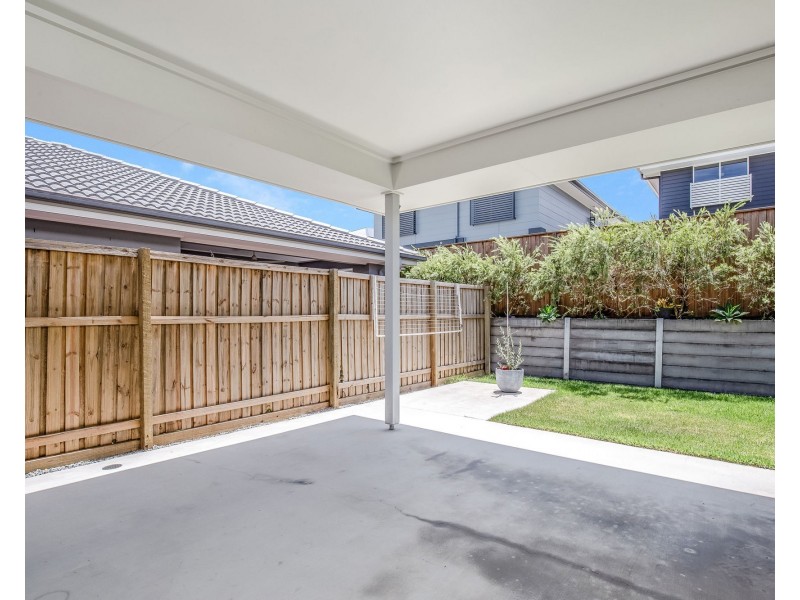 147 Gainsborough Drive, Pimpama QLD 4209