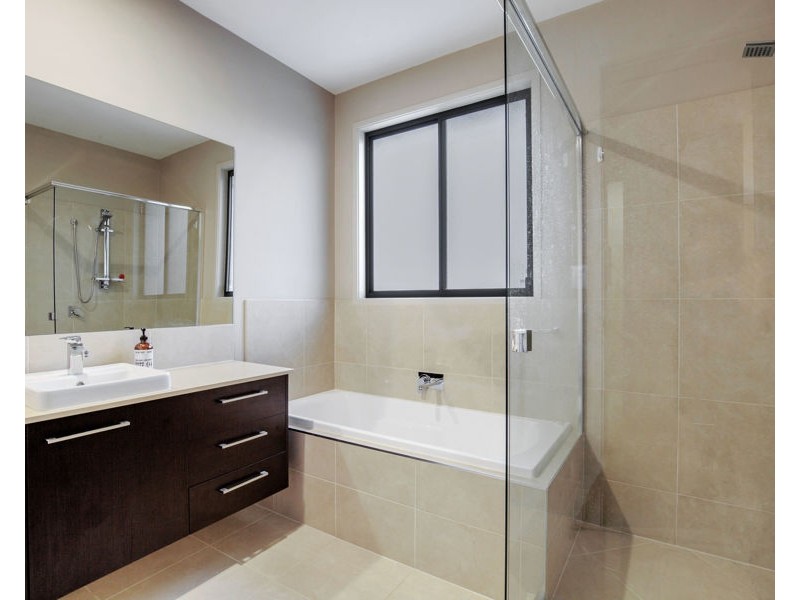 22 Sundown Place, Jacobs Well QLD 4208